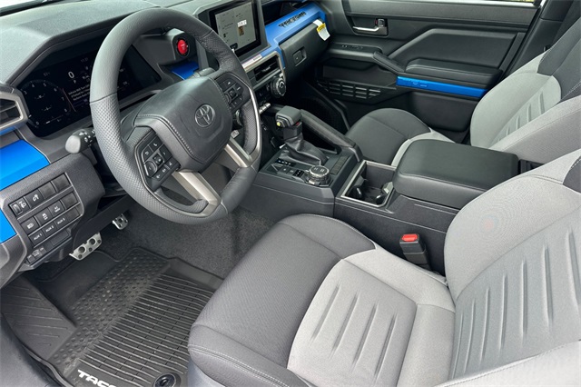 2025 Toyota Tacoma TRD Sport 4x4 Double Cab photo 10