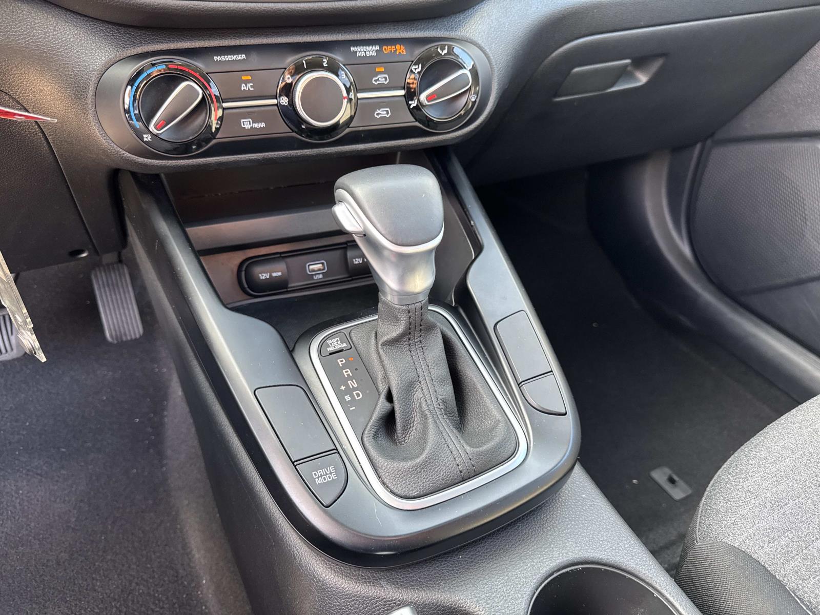 2021 Kia Soul 2.5i Sport photo 28