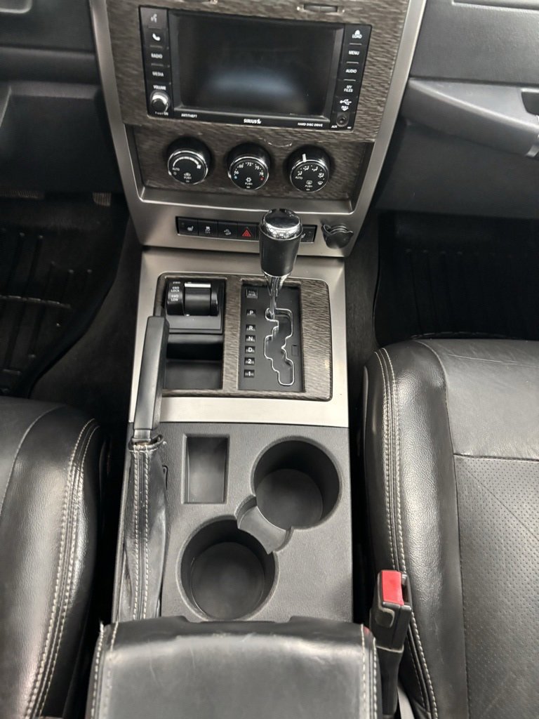 2012 Jeep Liberty Limited Jet photo 12