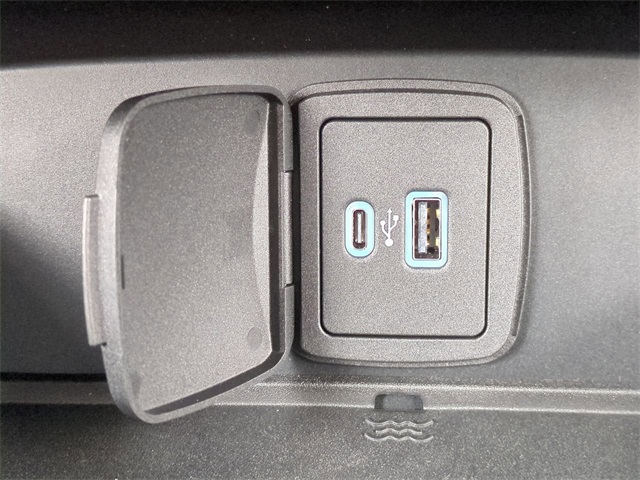2025 Ford Bronco Base photo 20