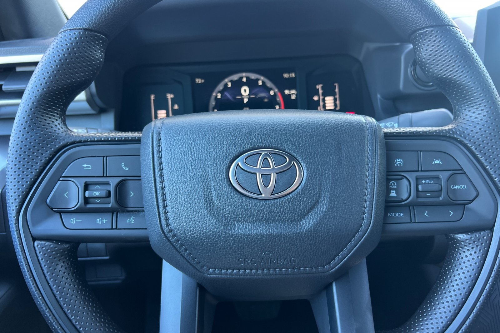 2025 Toyota Tacoma SR5 4x4 Double Cab photo 23