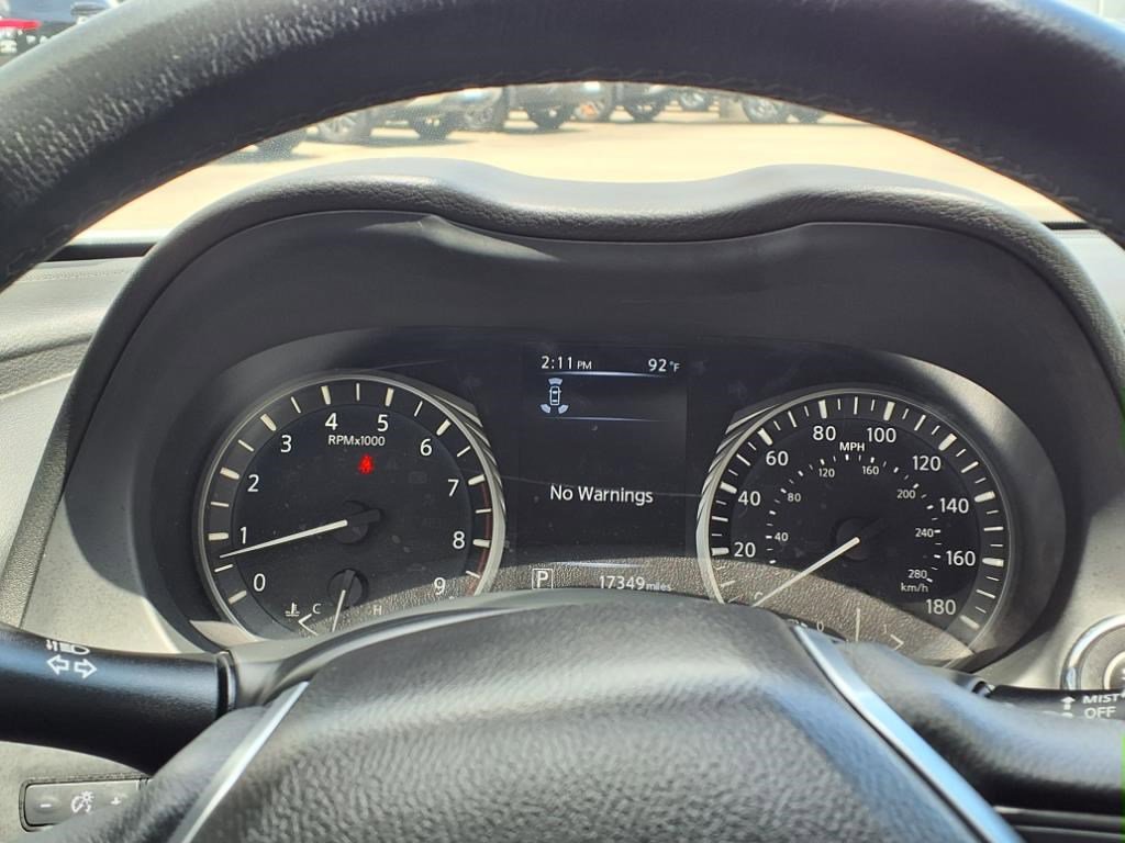 2022 Infiniti Q50 LUXE photo 17