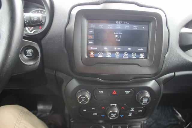 2020 Jeep Renegade Latitude photo 4