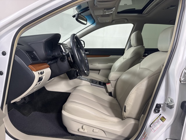 2014 Subaru Outback 2.5i photo 11