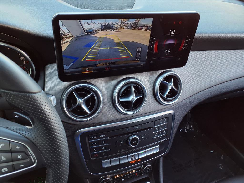 2019 Mercedes Benz CLA 250 photo 4