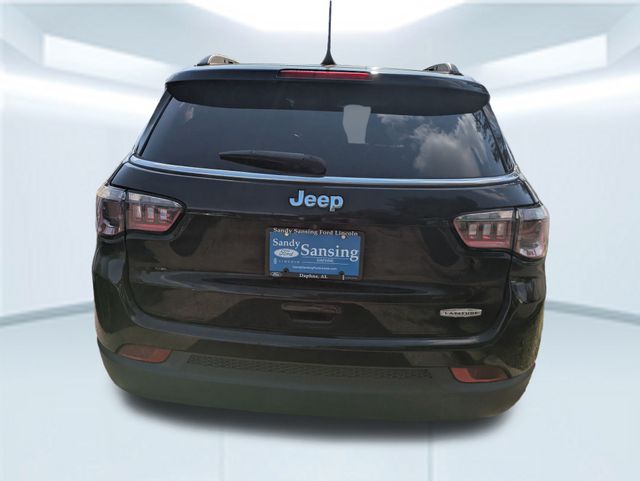 2022 Jeep Compass Latitude photo 3