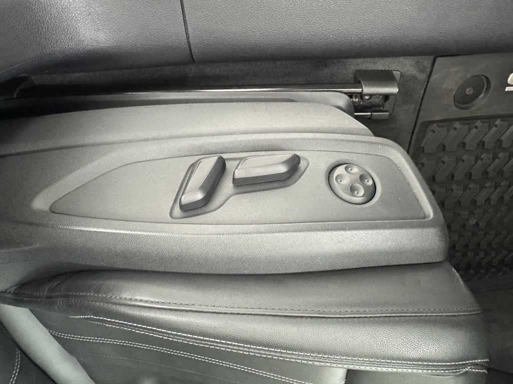 2021 Audi Q5 45 Premium Plus photo 24