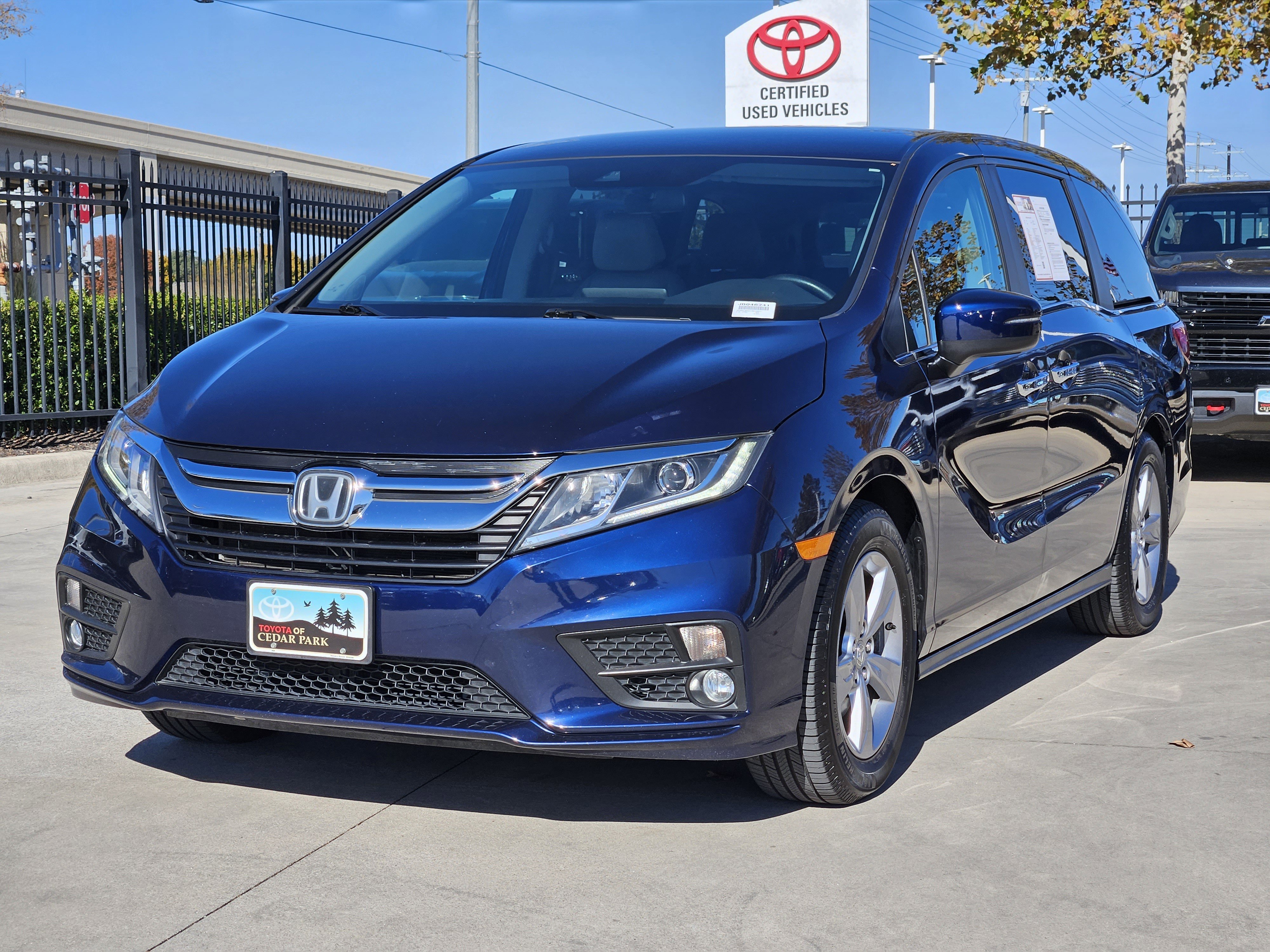Used 2018 Honda Odyssey EX with VIN 5FNRL6H52JB046241 for sale in Leander, TX