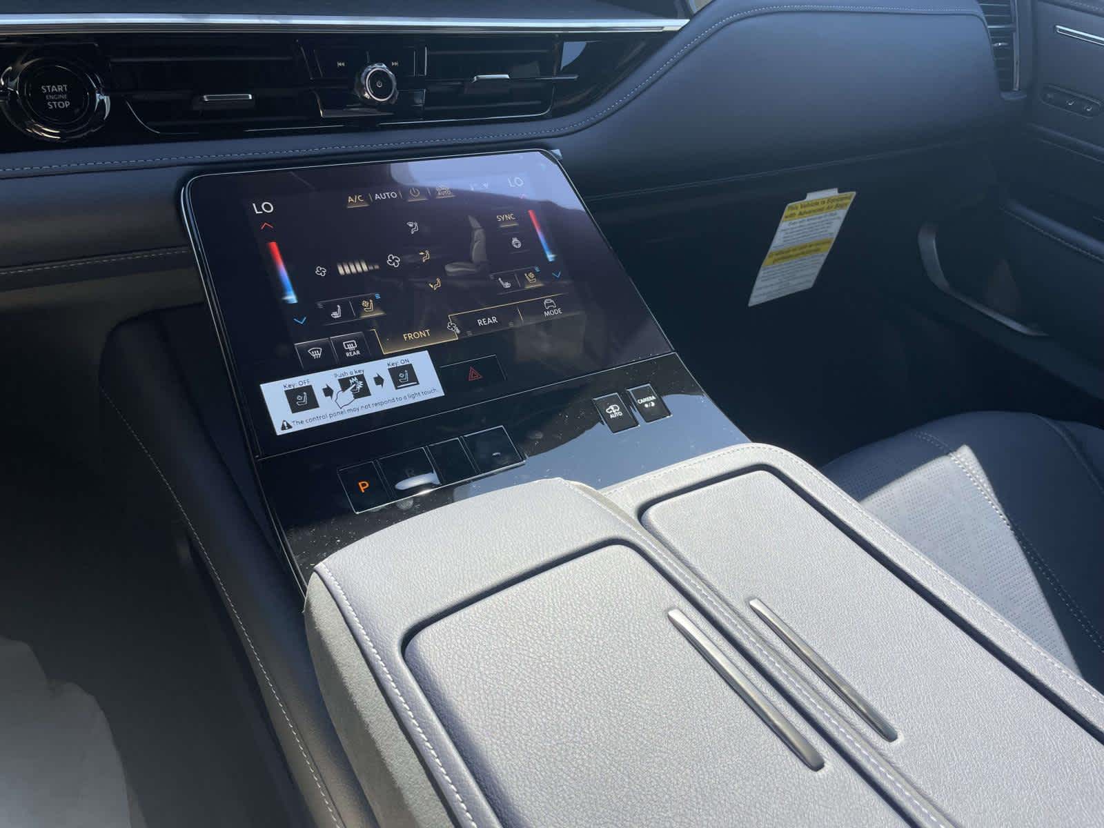2026 Infiniti QX80 Sensory photo 23