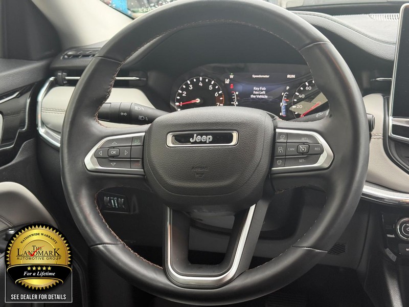 2022 Jeep Compass Limited photo 8