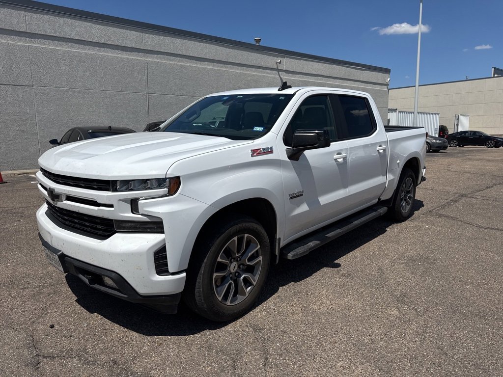 2021 Chevrolet Silverado 1500 RST photo 2