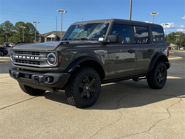 2025 Ford Bronco Big Bend photo 3