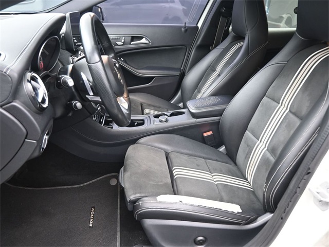 2018 Mercedes Benz GLA 250 photo 3