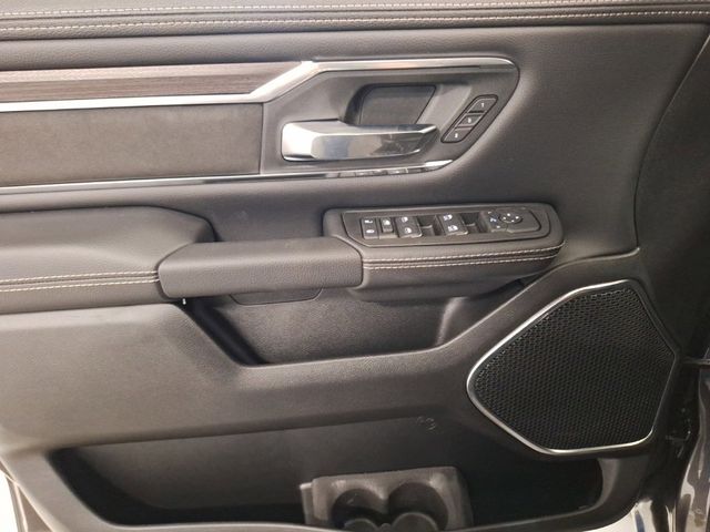 2026 Ram 1500 Laramie photo 4