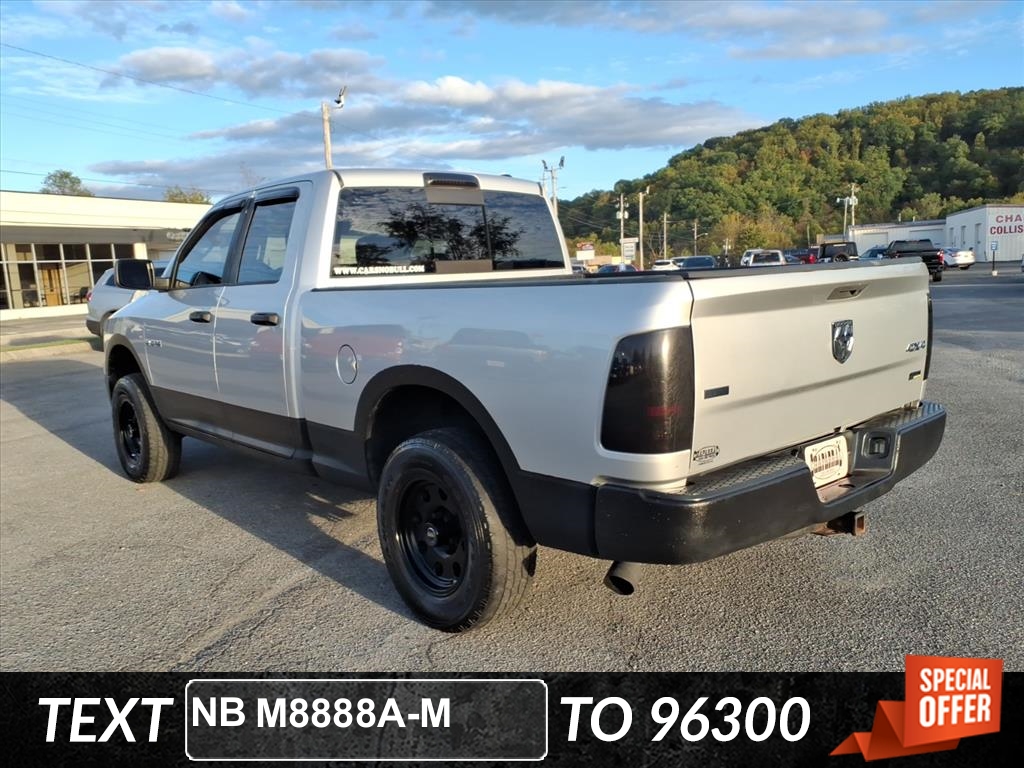 2009 Dodge Ram SLT photo 3
