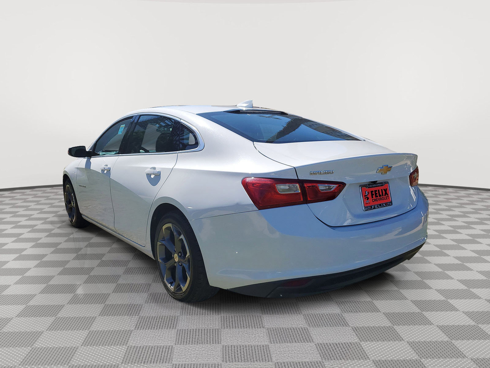 2023 Chevrolet Malibu 1LT photo 4