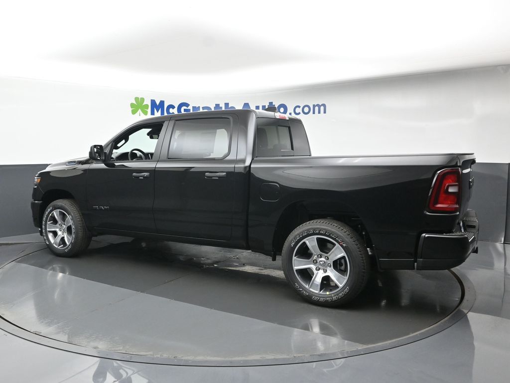 2025 Ram 1500 Tradesman photo 19