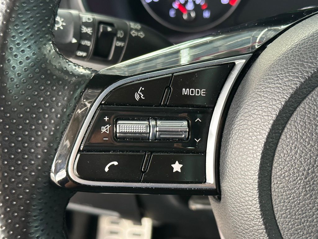 2023 Kia Forte GT-Line photo 13