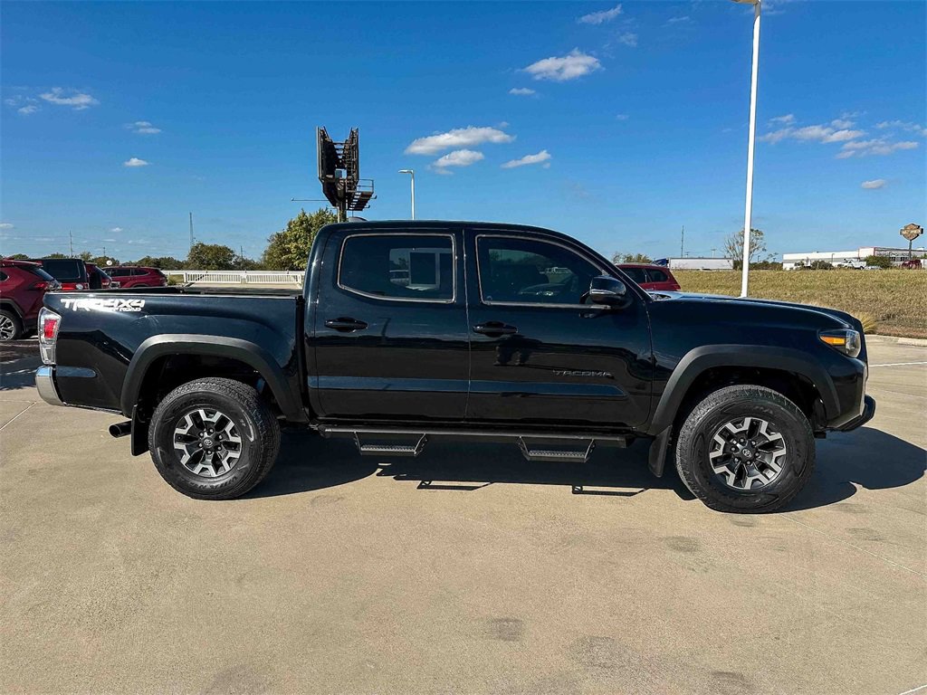 2021 Toyota Tacoma SR photo 2