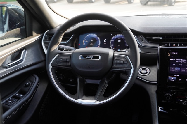 2025 Jeep Grand Cherokee Altitude X photo 14