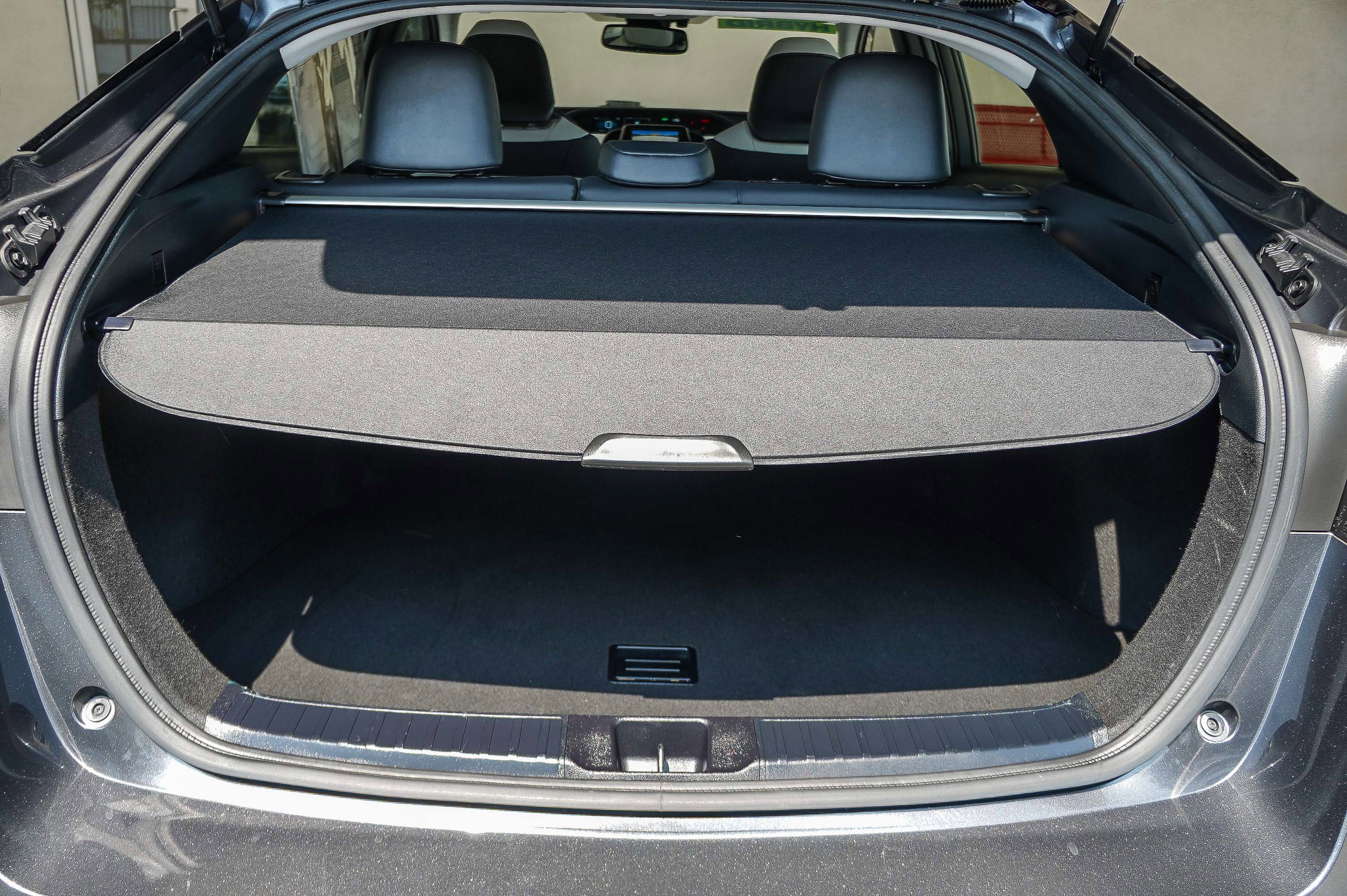 2022 Toyota Prius Limited photo 26