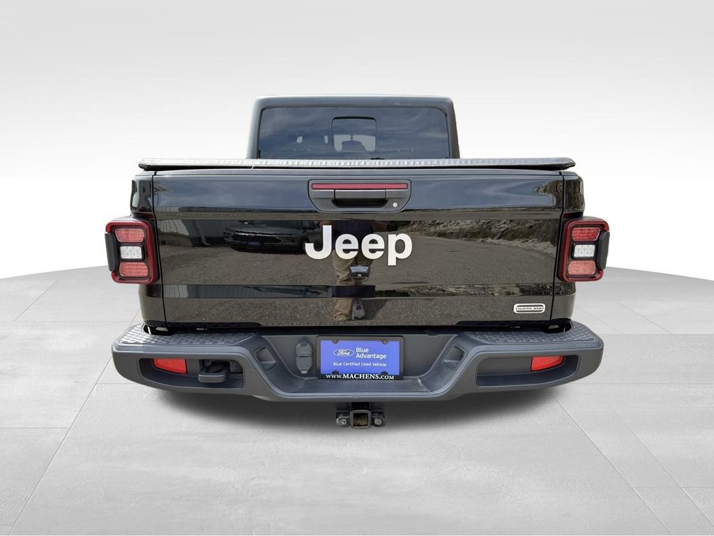 2021 Jeep Gladiator Overland photo 8
