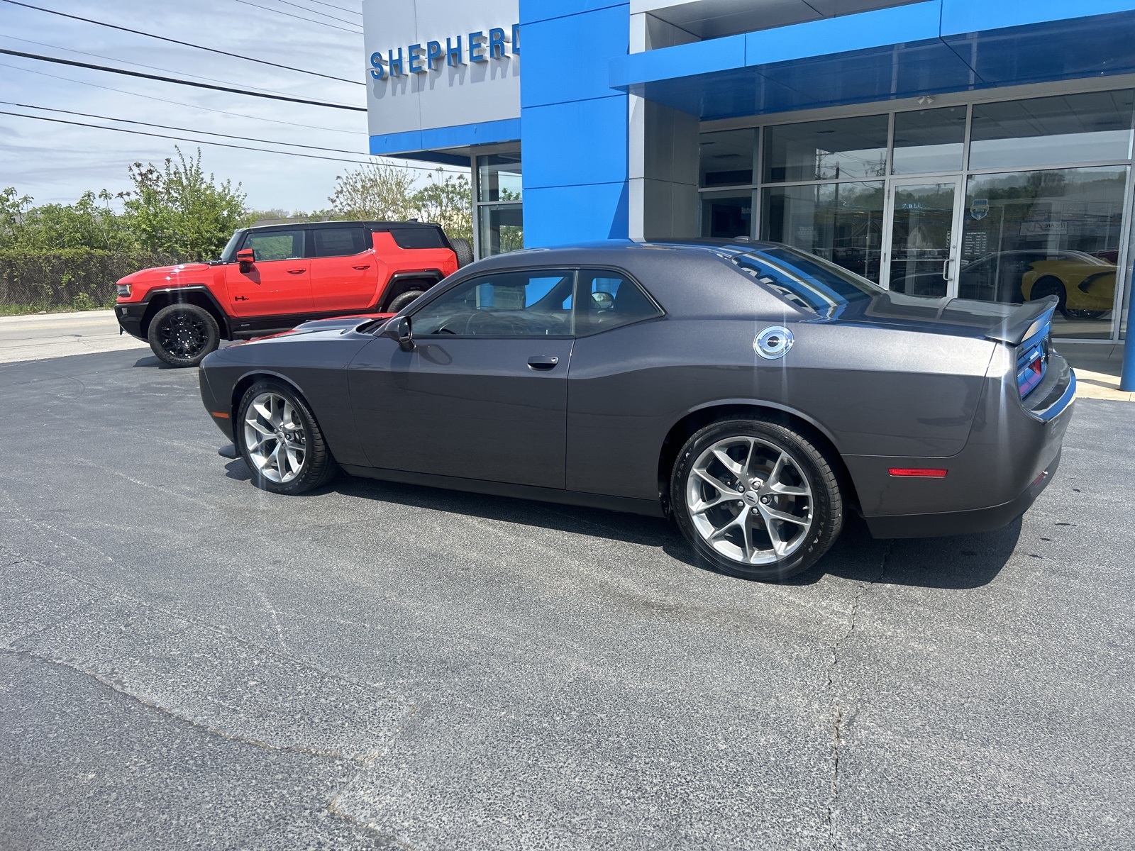 2023 Dodge Challenger GT photo 6