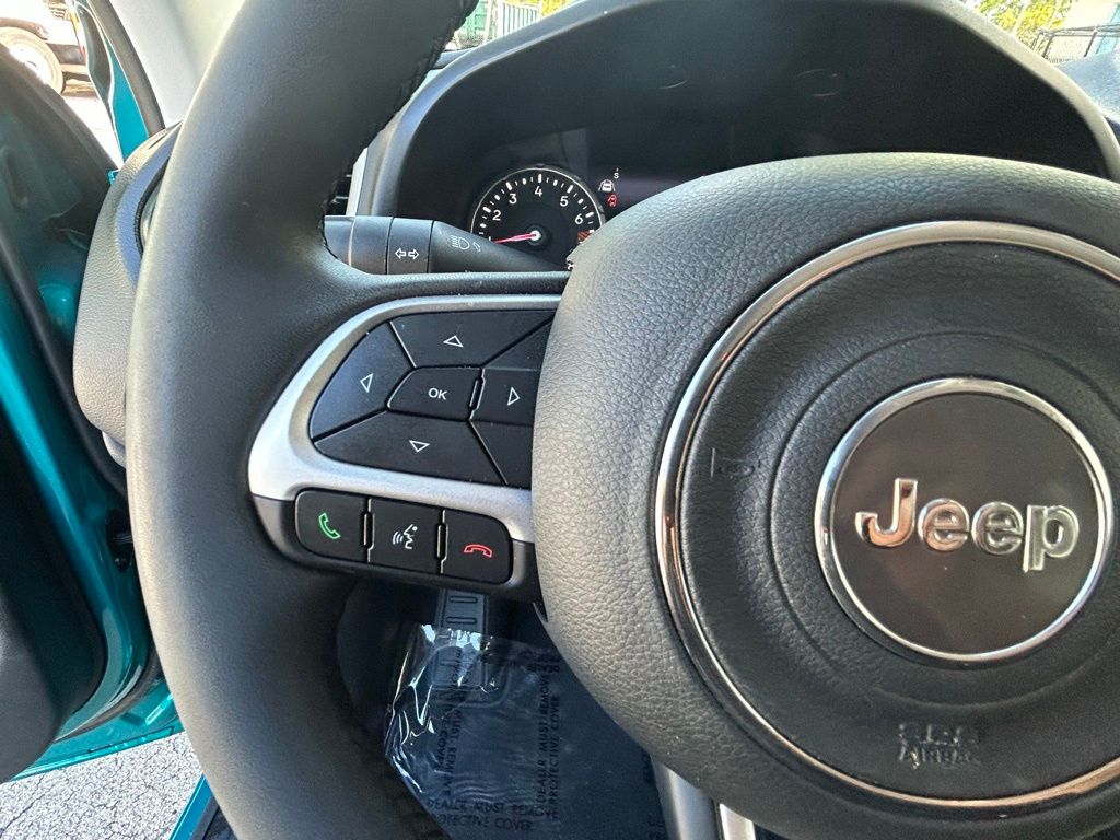 2021 Jeep Renegade Latitude photo 21