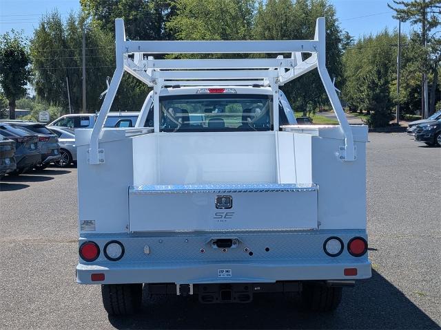 2025 Ford F-350 XL photo 4