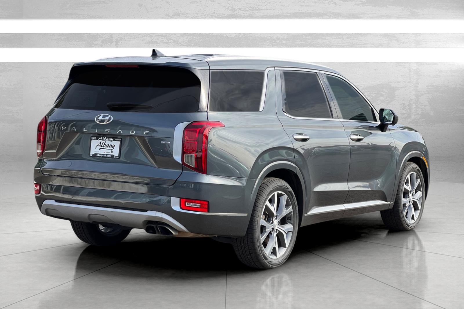 2022 Hyundai Palisade Limited photo 3