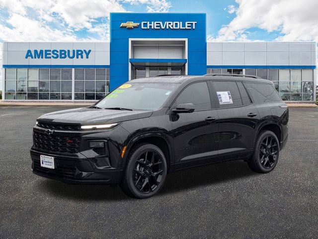 2025 Chevrolet Traverse RS photo 3