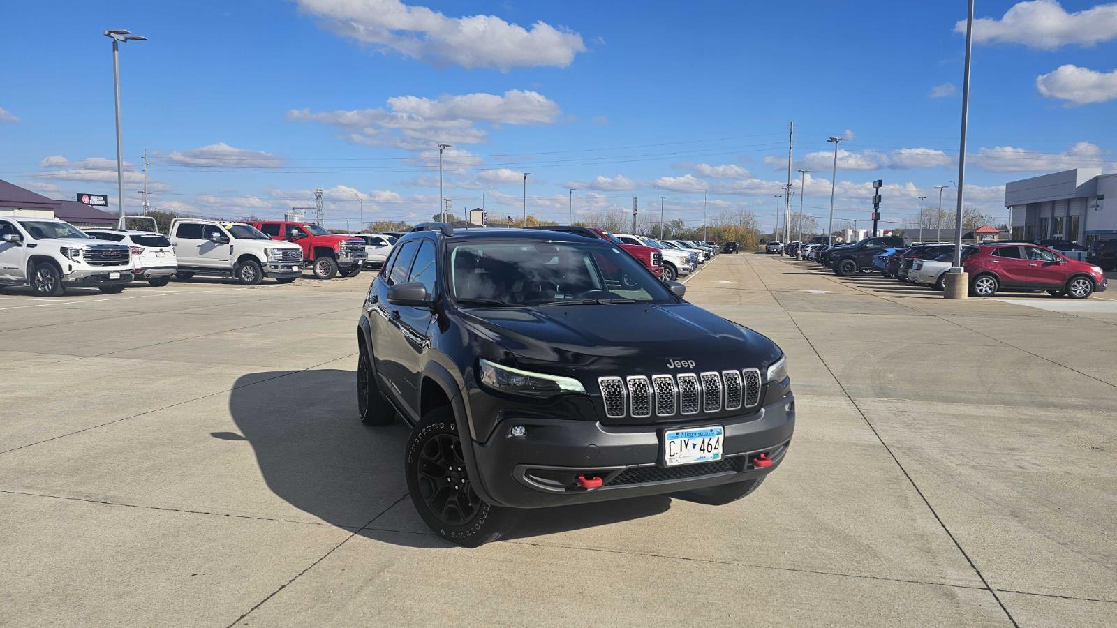 2019 Jeep Cherokee Trailhawk photo 3