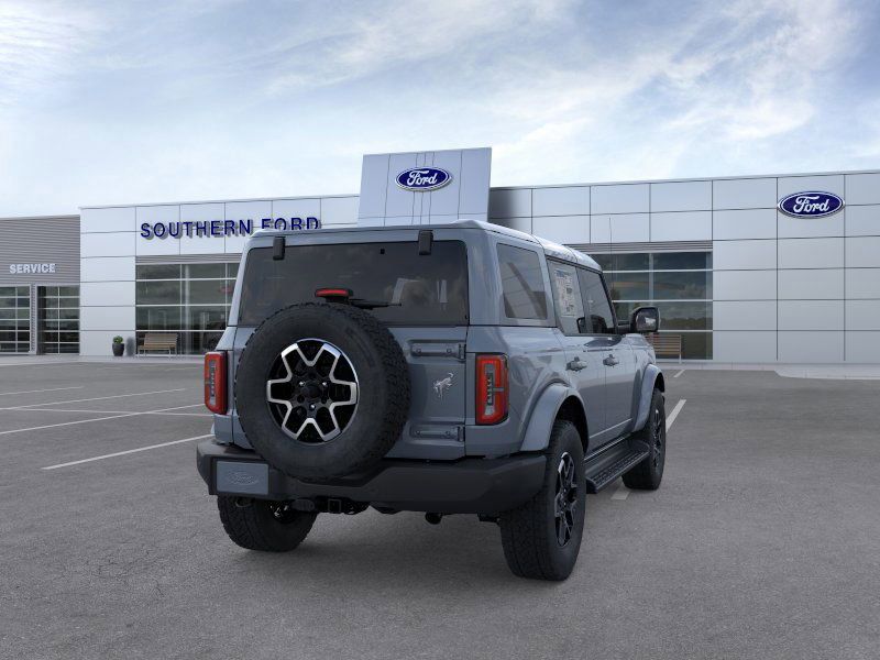 2025 Ford Bronco Outer Banks photo 7
