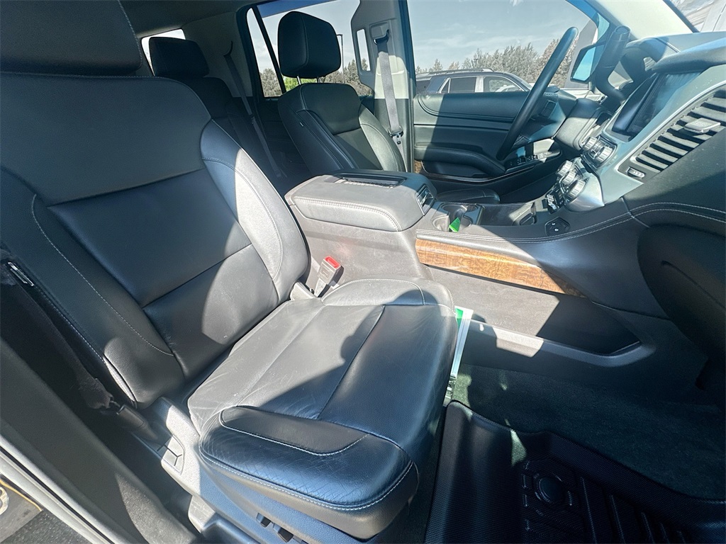 2016 Chevrolet Tahoe LT photo 20