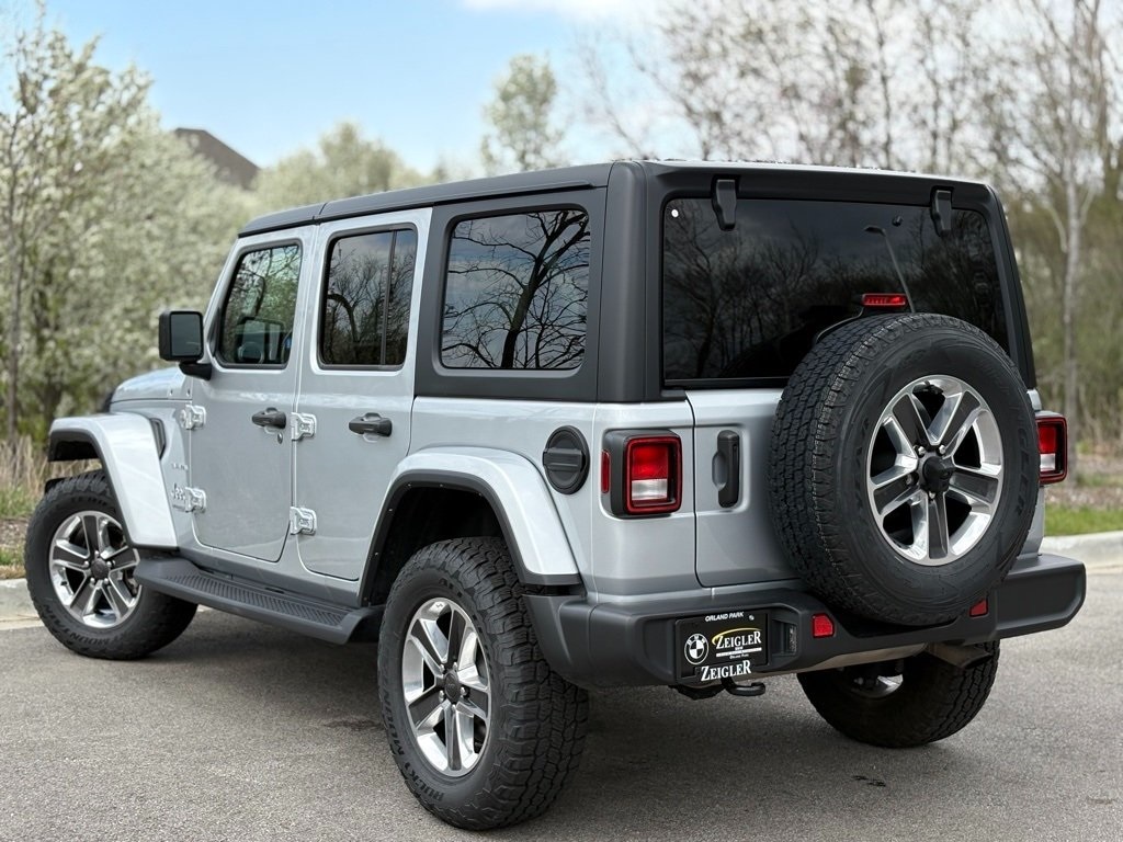 2022 Jeep Wrangler Unlimited Sahara photo 4