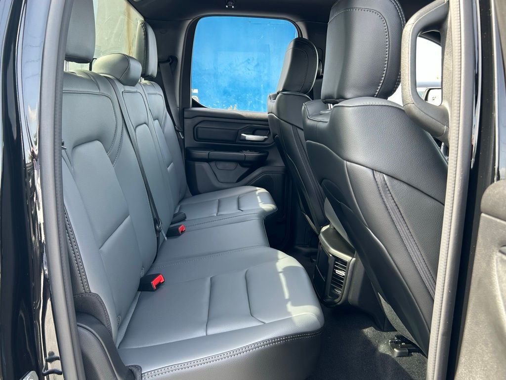 2025 Ram 1500 Tradesman photo 27