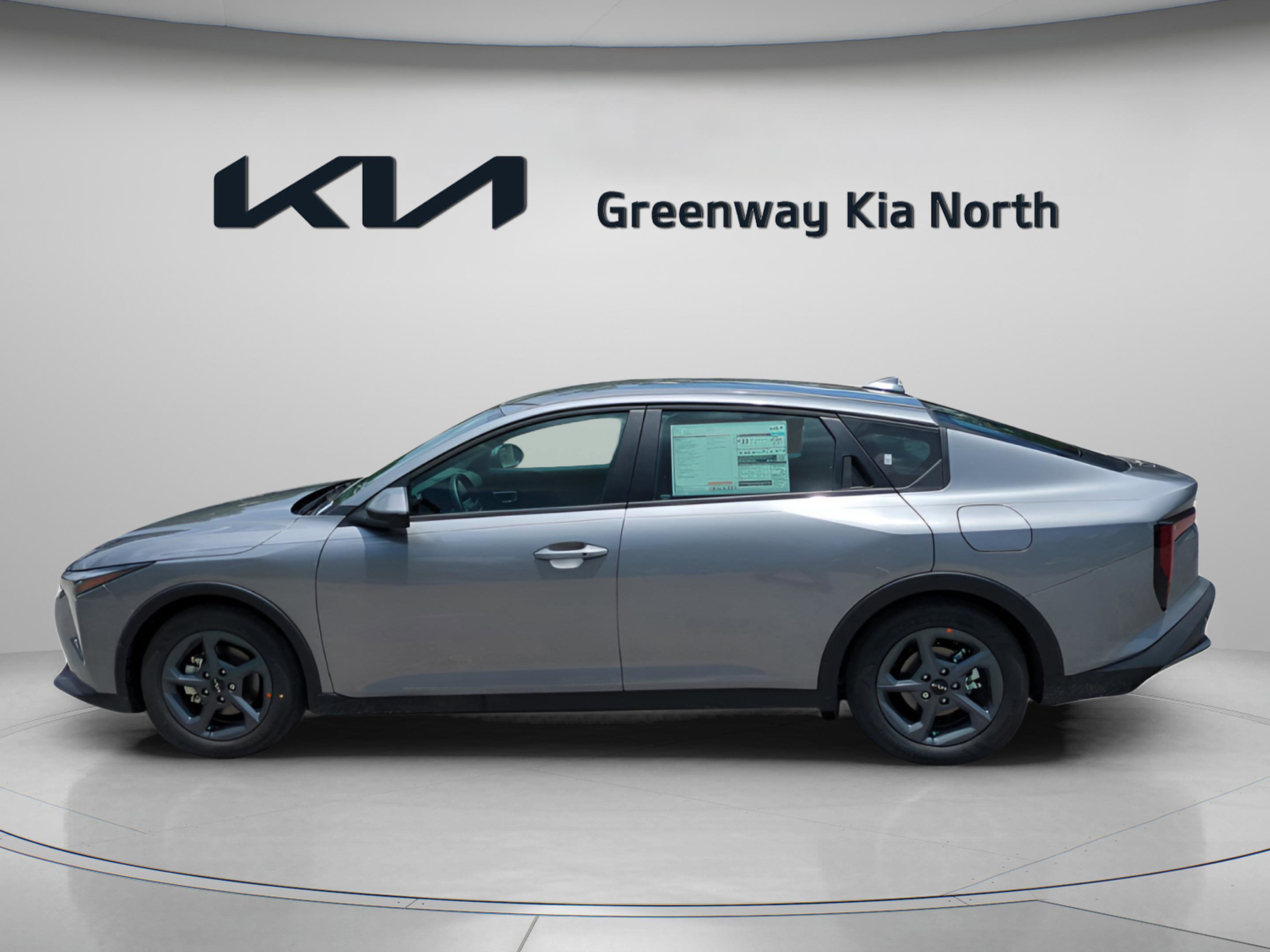 2025 Kia K4 LXS photo 4