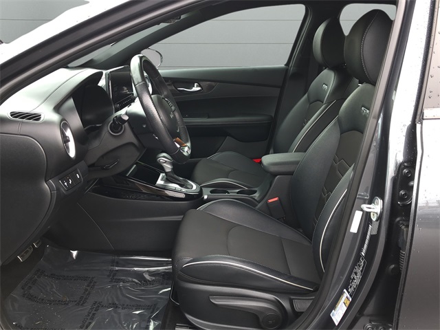 2023 Kia Forte GT-Line photo 3