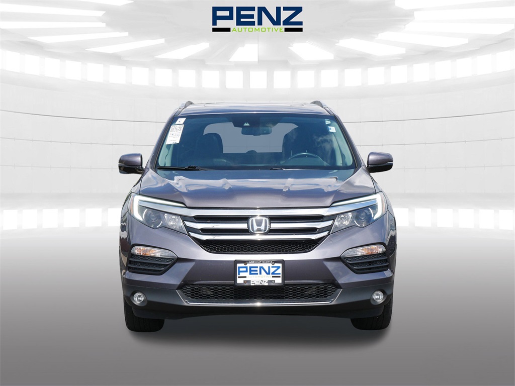 Used 2017 Honda Pilot Touring with VIN 5FNYF6H97HB066811 for sale in Rochester, Minnesota