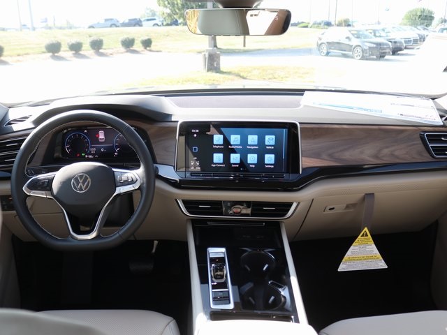 2026 Volkswagen Atlas SE Technology photo 8
