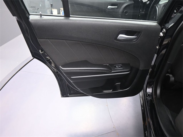2023 Dodge Charger SXT photo 15