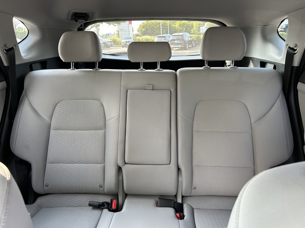 2019 Hyundai Tucson SE photo 18
