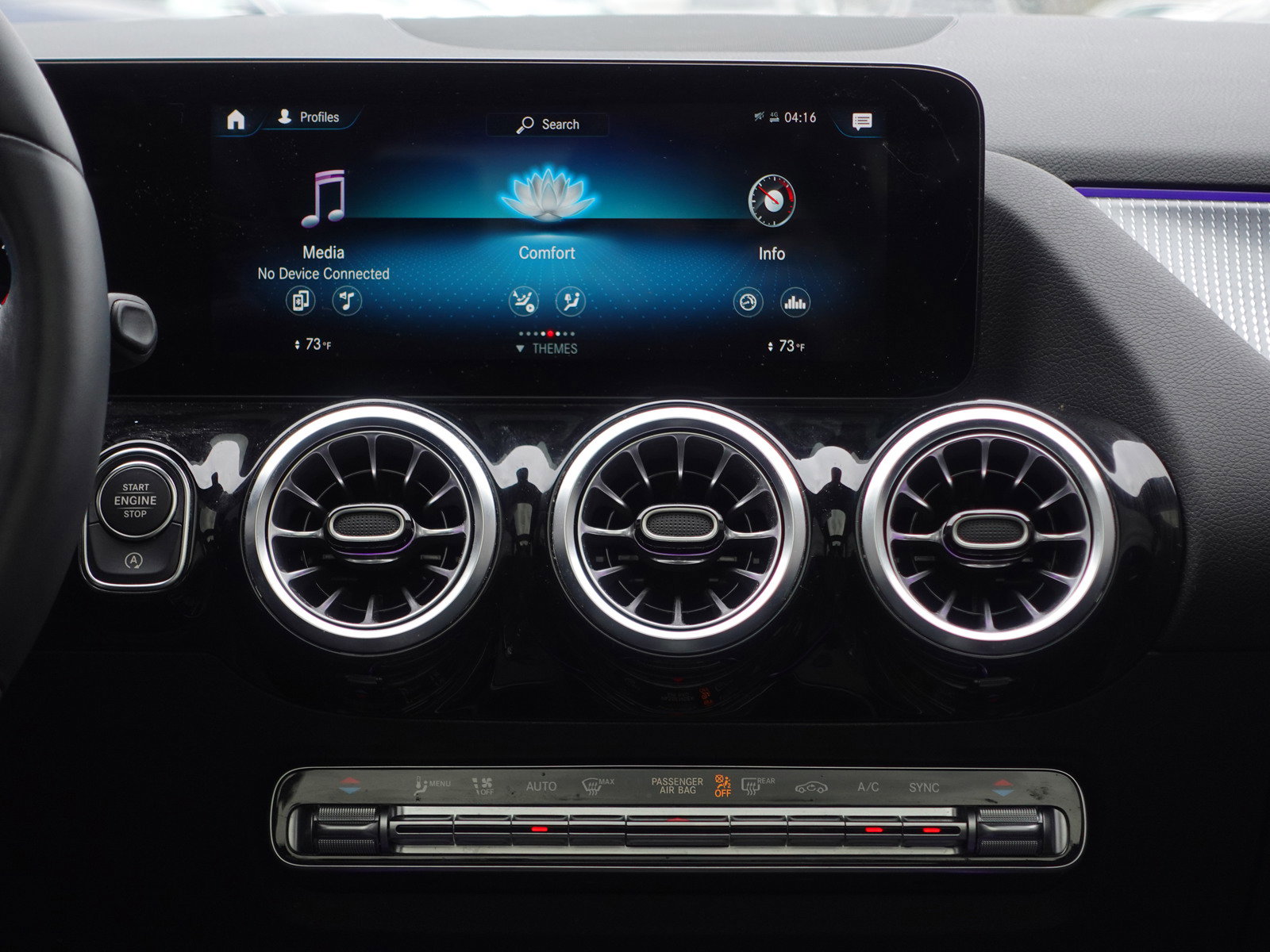 2022 Mercedes Benz GLA 250 4MATIC photo 7