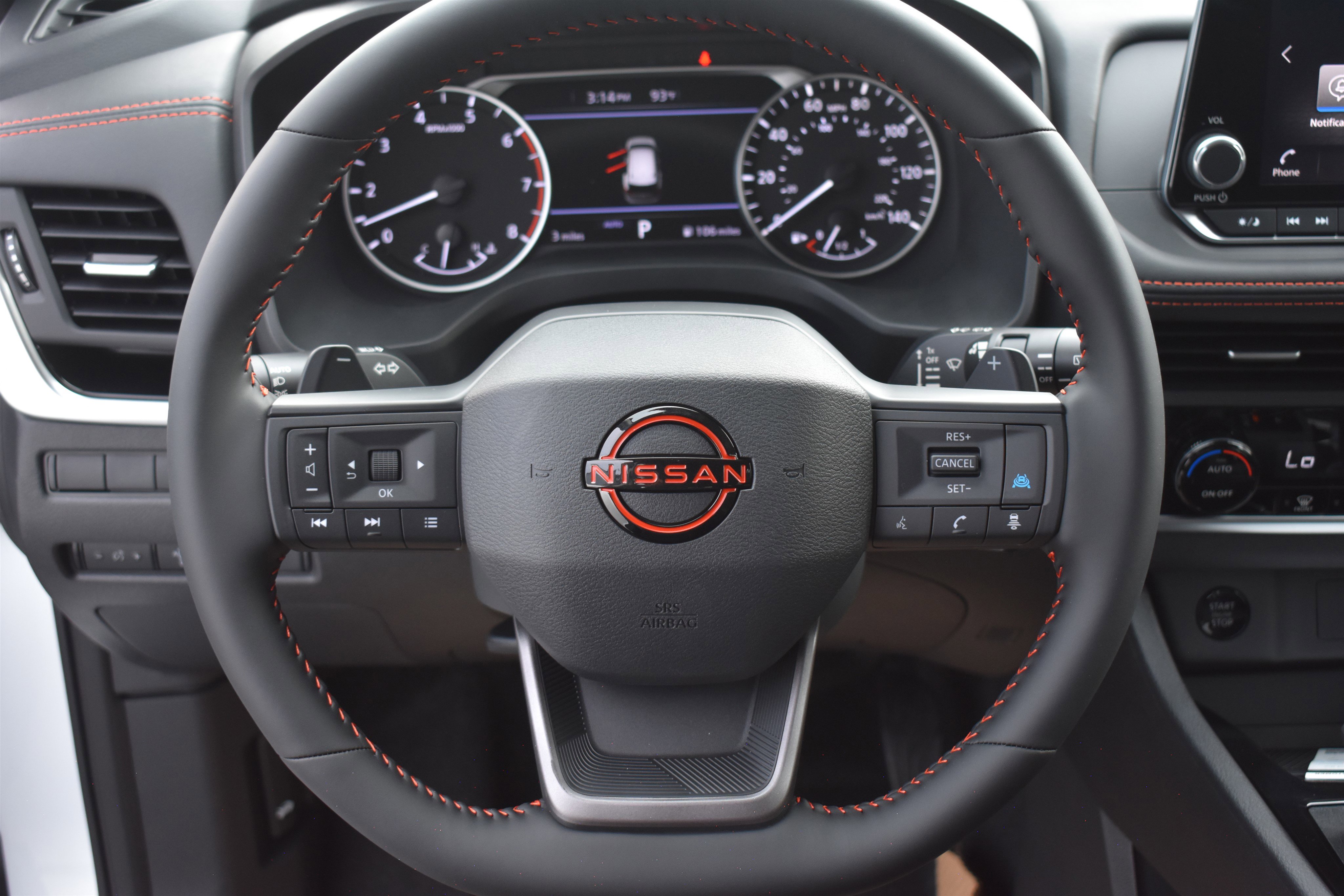 2026 Nissan Rogue SV photo 15