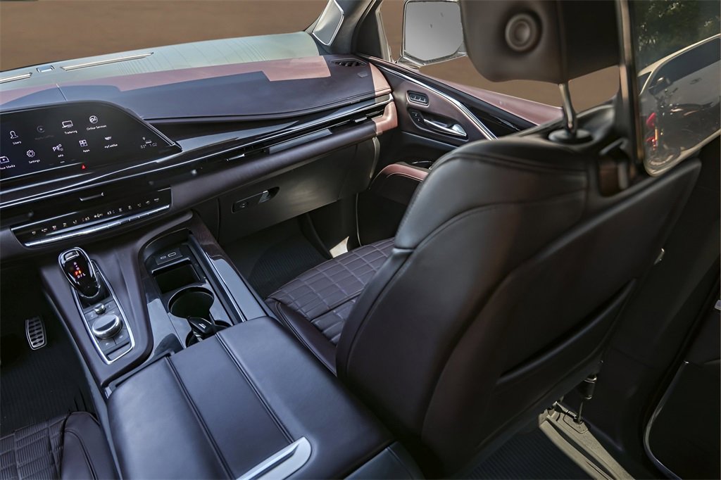 2023 Cadillac Escalade Premium Luxury Platinum photo 28