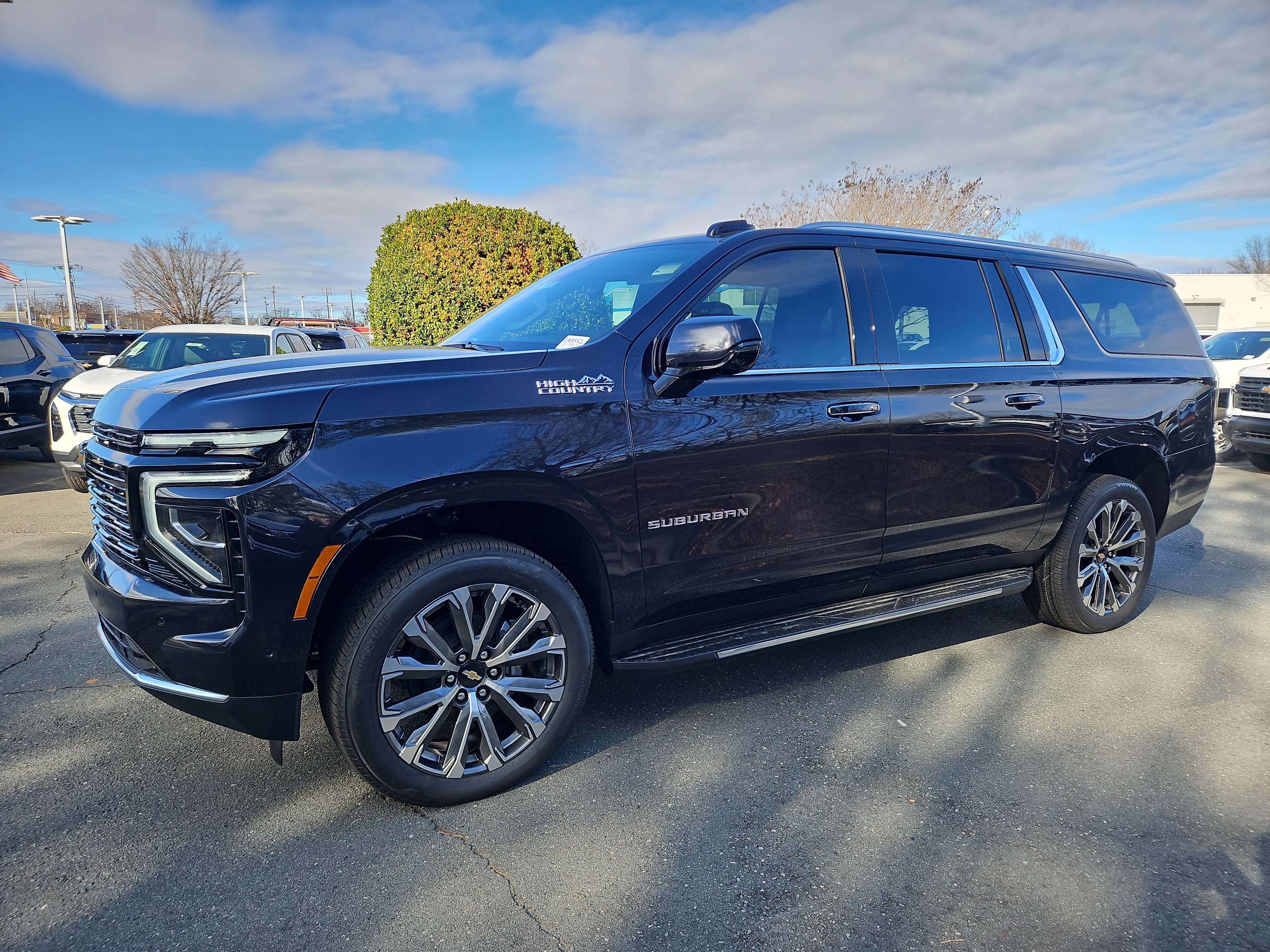 2026 Chevrolet Suburban High Country's photo