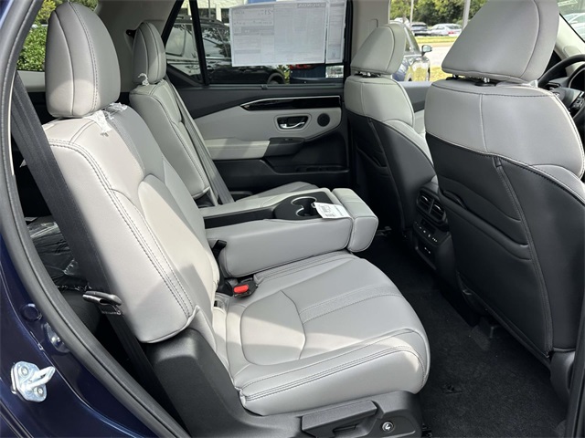 2025 Honda Pilot Touring photo 15