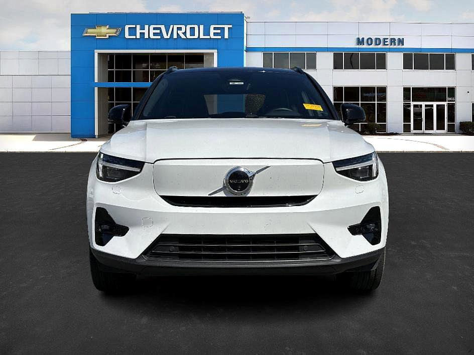 2024 Volvo XC40 Recharge Ultimate AWD photo 8