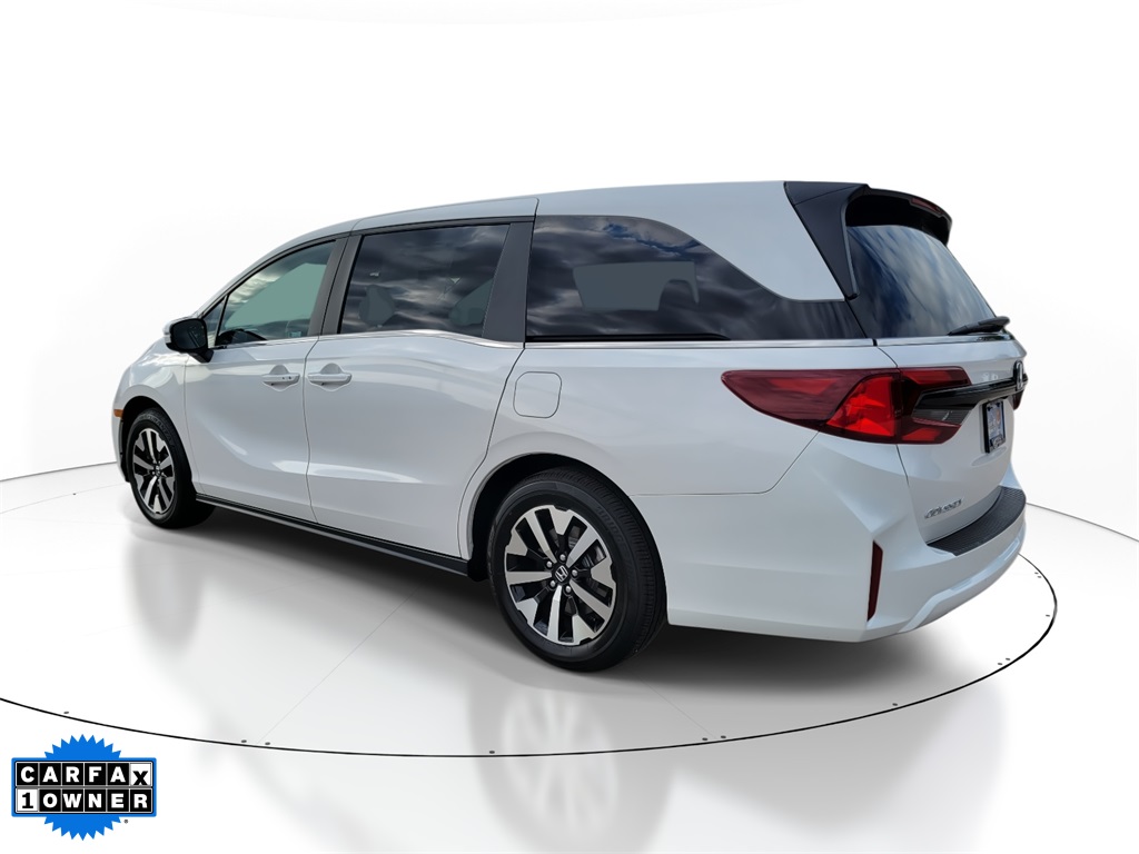 2025 Honda Odyssey EX-L photo 2