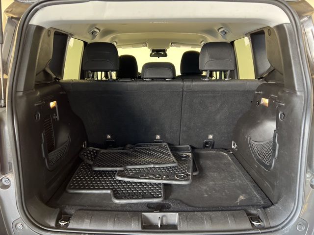 2017 Jeep Renegade Trailhawk photo 18